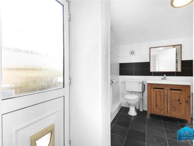 Apartment for rent in Wood Green, Greater London
