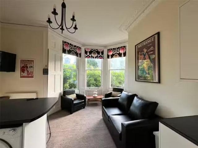 Apartment for rent in Cotham