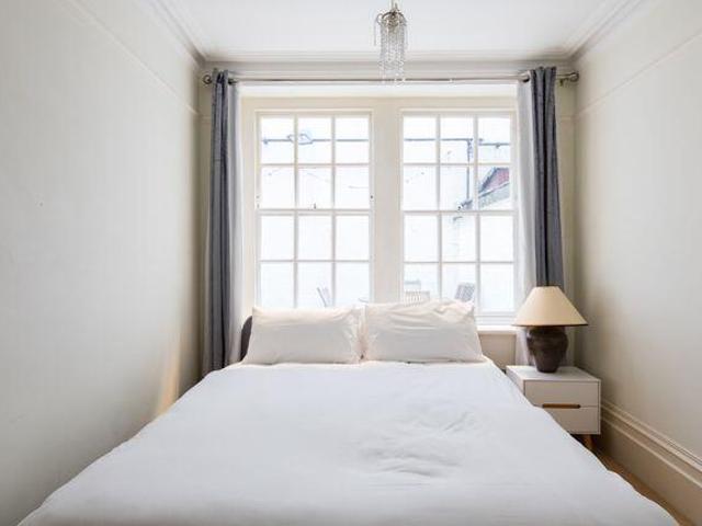 Apartment for rent in Cat Hill