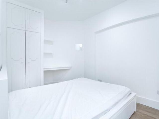 Apartment for rent in Cat Hill