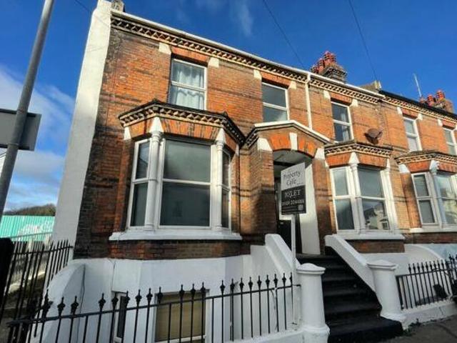 House for rent in Blacklands, Guestling Green