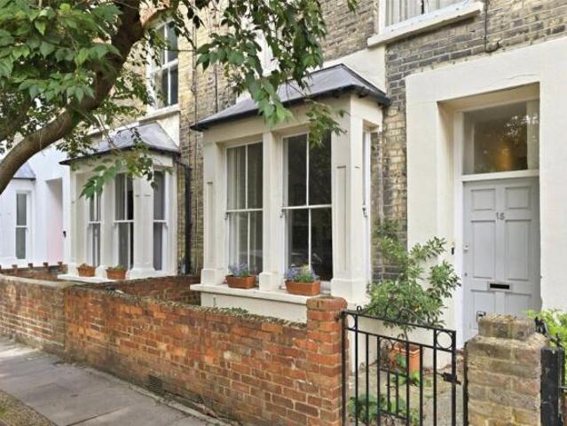 Apartment for rent in Cat Hill