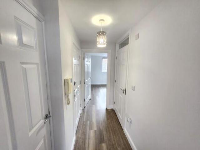 Apartment for rent in St Albans, Five Acres