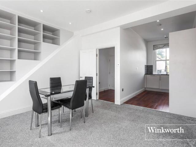 Apartment for rent in Finchley