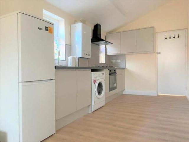 Apartment for rent in Edmonton, Greater London