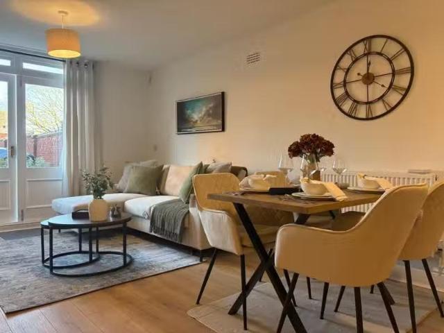 Apartment for rent in Coleshill CP, Gun Hill