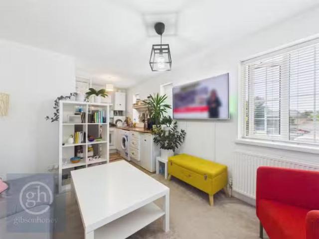 Apartment for rent in Ruislip, Greater London