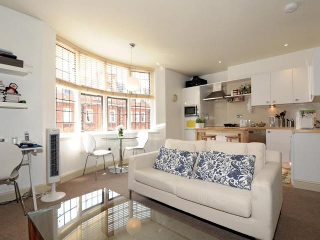 Apartment for rent in St John's Wood