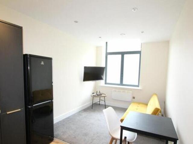 House for rent in Huddersfield, West Yorkshire