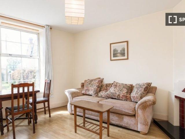 Apartment to rent in Bluebell, North Tipperary
