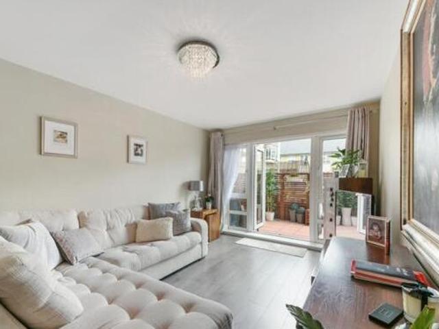 House for rent in Lyons, Greater London