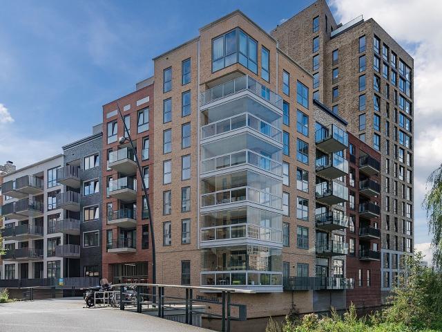 Appartement te huur in Holland Park, Diemen