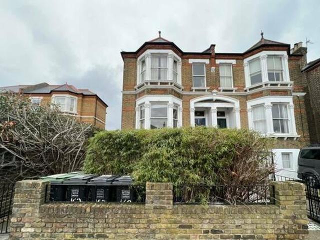 House for rent in Lyons, Greater London