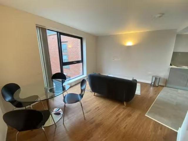 Apartment for rent in South Lane, West Yorkshire