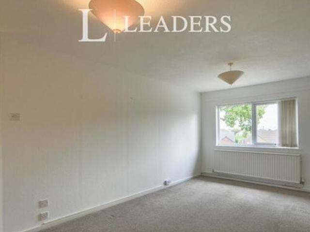House for rent in Green Close, Warwickshire
