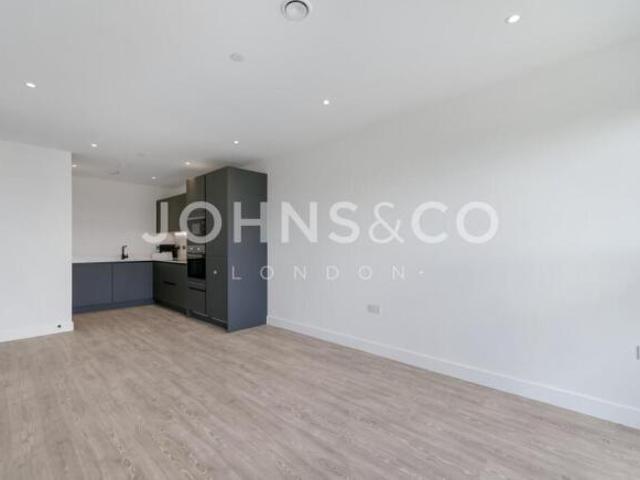 Apartment for rent in London Borough of Hounslow, Greater London