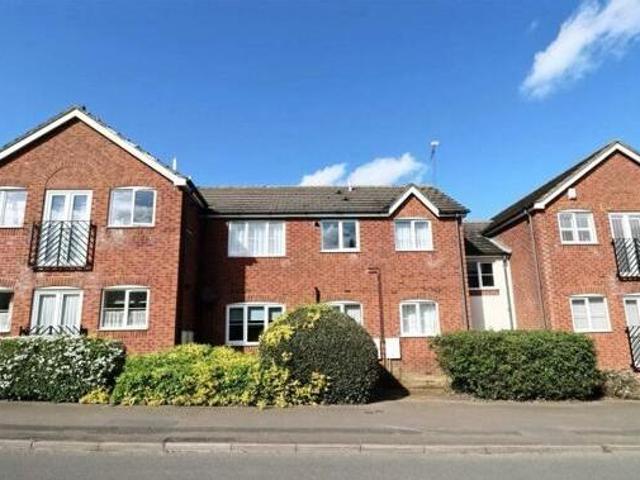 House for rent in Lyons, Greater London