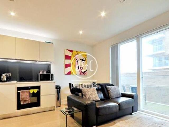 House for rent in Lyons, Greater London