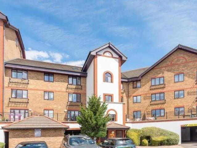 House for rent in Kingston Upon Thames, Greater London