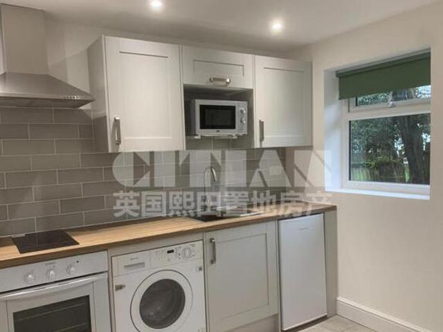 House for rent in Kingston Upon Thames, Greater London