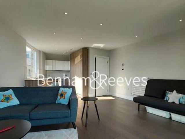 House for rent in Kingston Upon Thames, Greater London