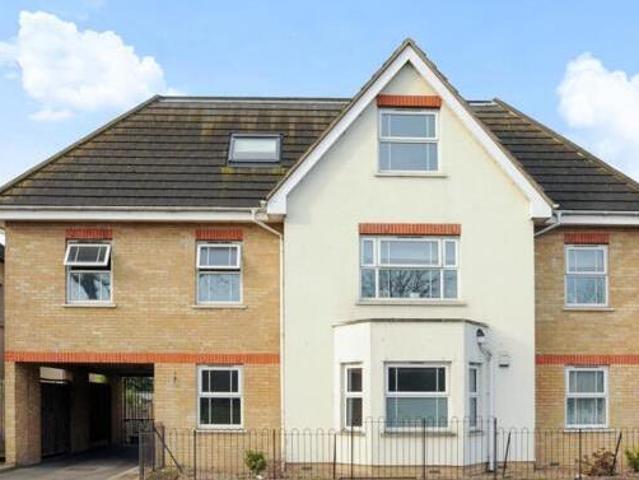 House for rent in Kingston Upon Thames, Greater London