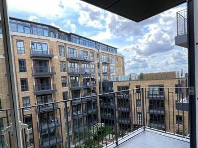 House for rent in Kingston Upon Thames, Greater London