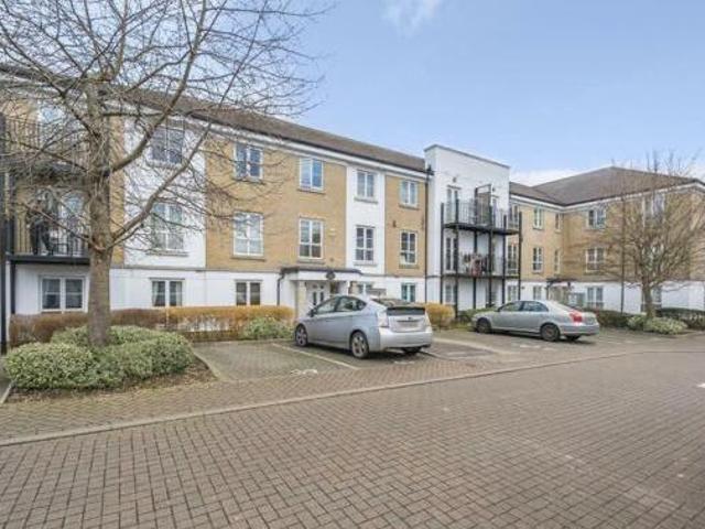 House for rent in Surrey