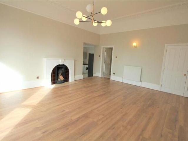 Apartment for rent in Golden Valley, Gloucestershire
