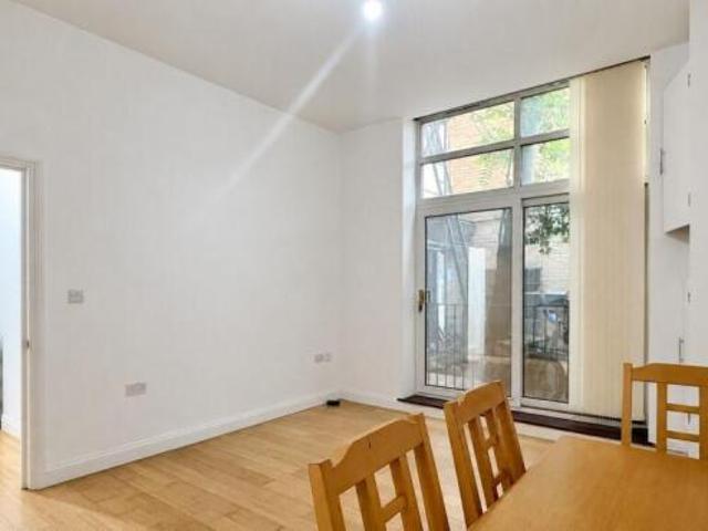 Apartment for rent in Cat Hill