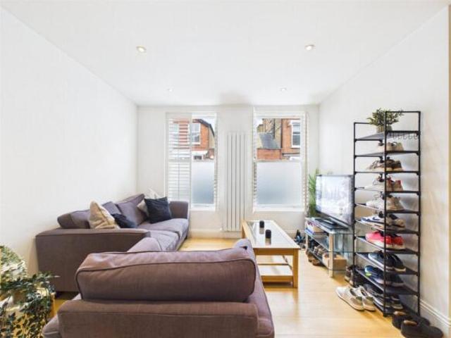Apartment for rent in Twickenham, Greater London