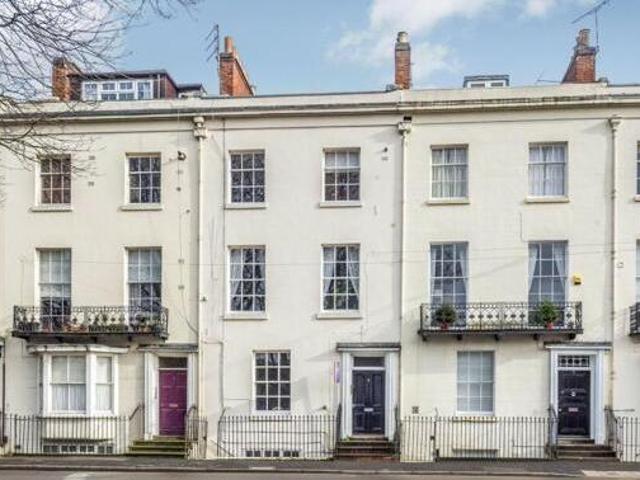 House for rent in Sydenham, Green Close