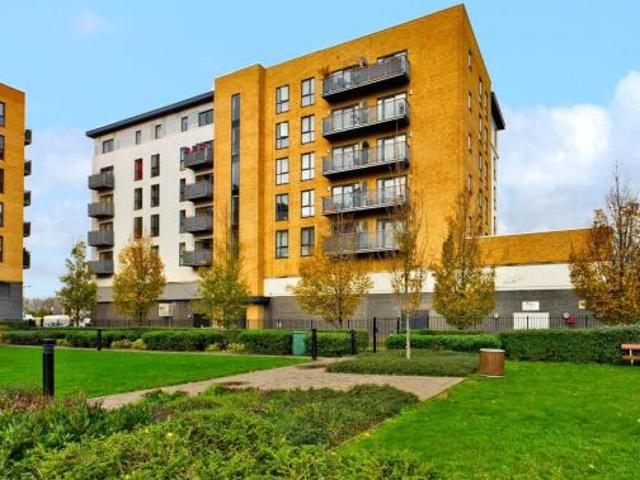 Apartment for rent in Belvedere, Greater London