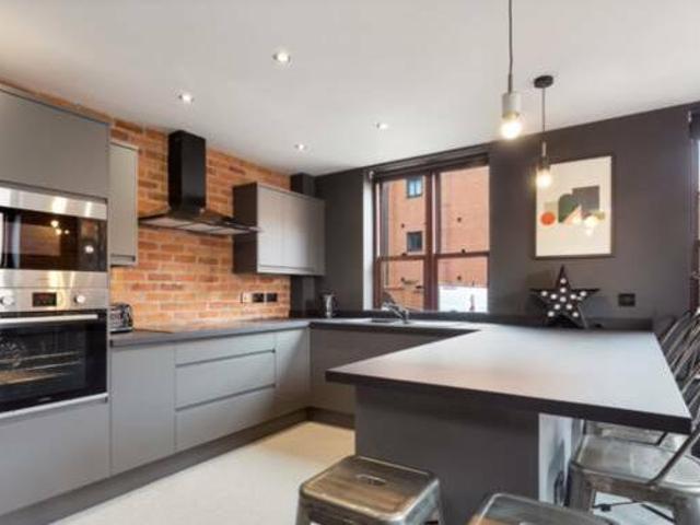 House for rent in Froggatt, East Midlands