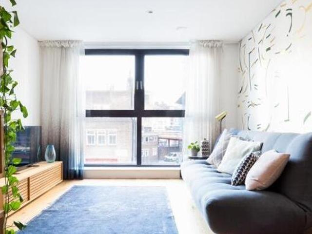 House for rent in Lyons, Greater London