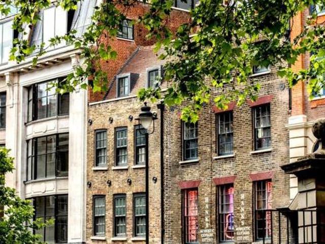 House for sale in City of London, Greater London