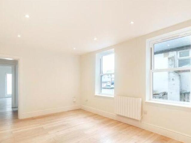 House for rent in Lyons, Greater London