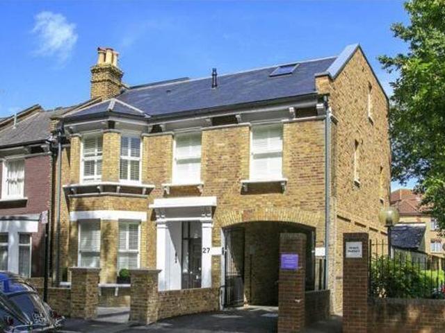 House for rent in Lyons, Greater London