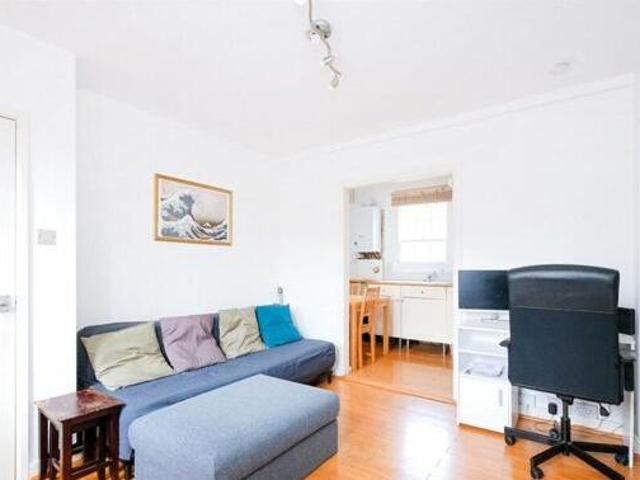 House for rent in Lyons, Greater London