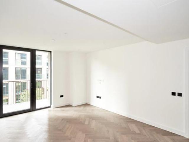 House for rent in Lyons, Greater London