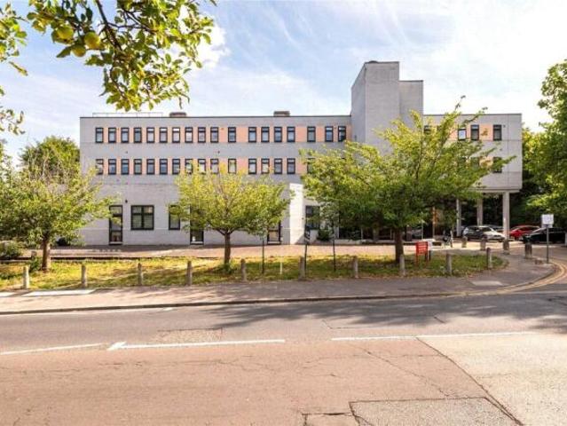 Apartment for rent in Oad Street, Kent