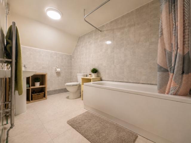 Apartment for rent in Tooting Graveney, Greater London