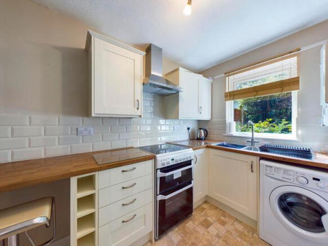 Apartment for rent in Staddiscombe, Mount Wise