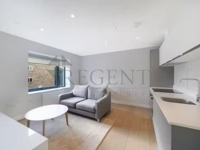 Apartment for rent in Ruislip, Greater London