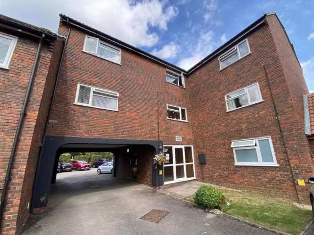 Apartment for rent in Fretherne, Hertfordshire