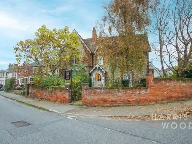 Apartment for rent in Handford Place, Fordham Heath