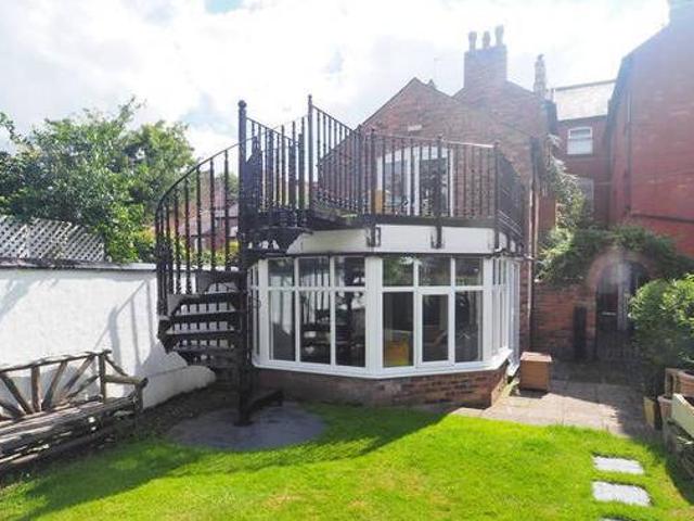 House for rent in Lyons, Greater London