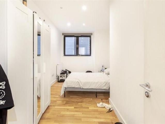 Apartment for rent in Aldgate, Lyons