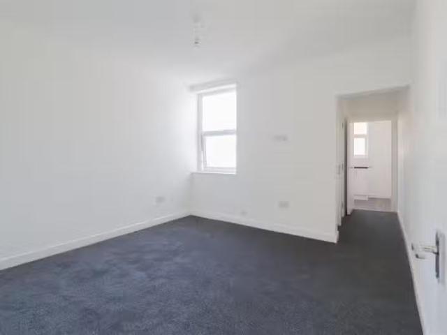 Apartment for rent in Hale End, Greater London