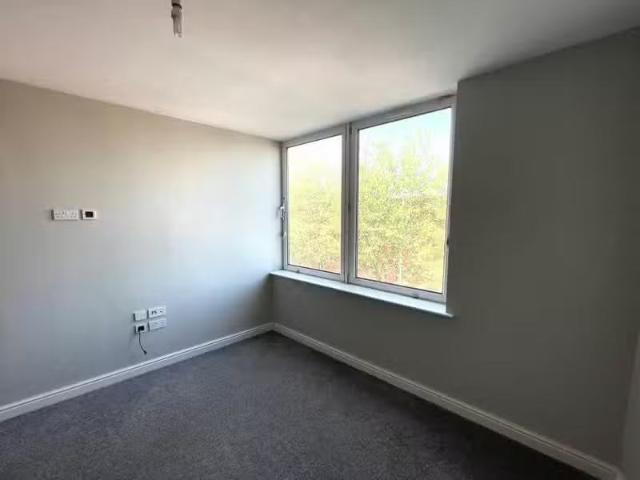 Apartment for rent in Birkenhead, Wirral